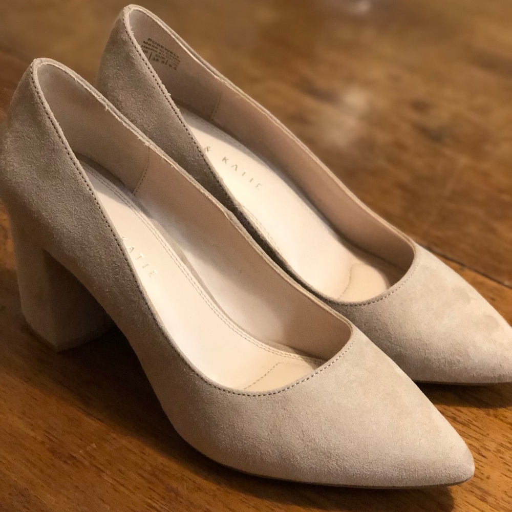 Kelly & Katie Rosewell Pump